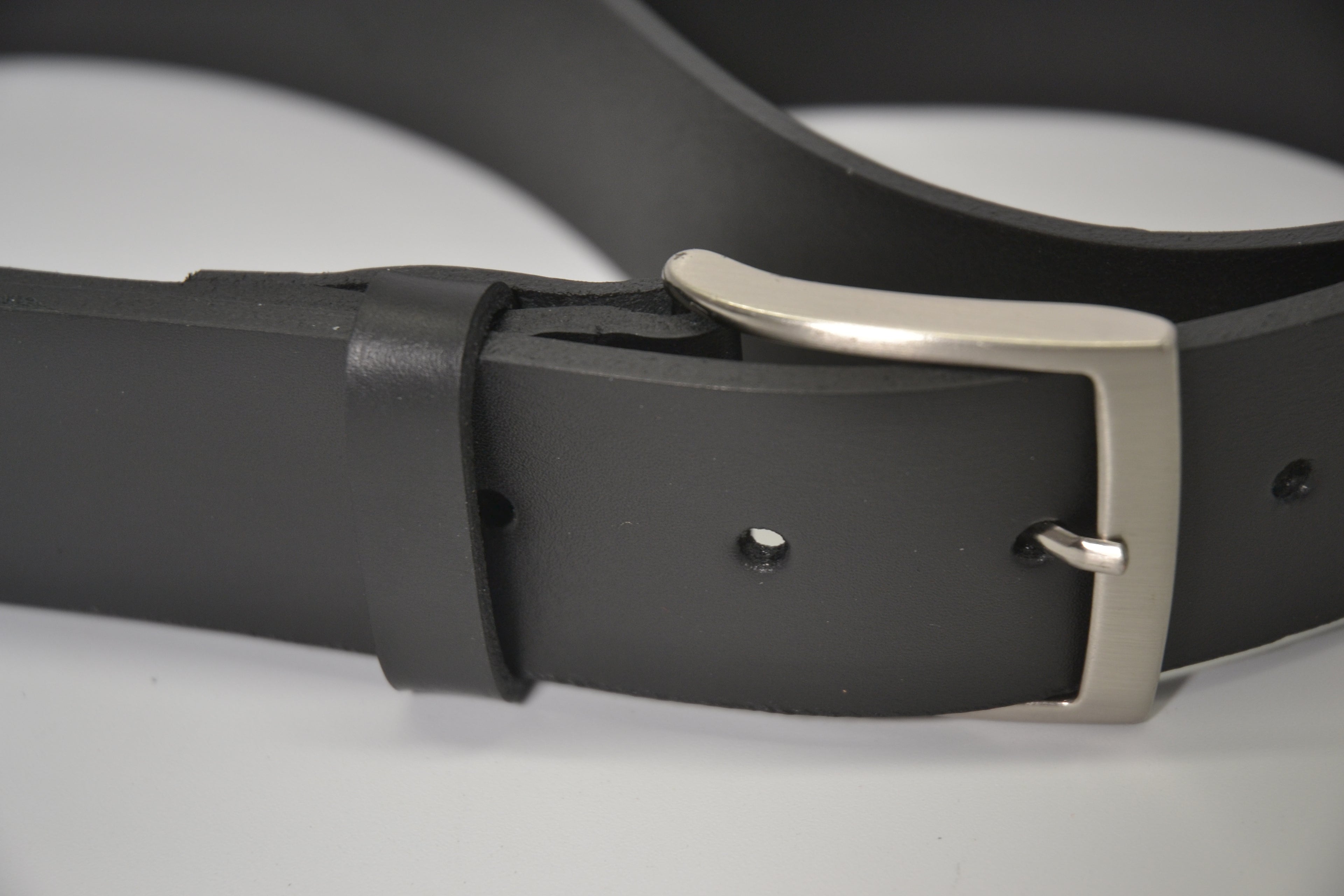 Cintura Nera in Cuoio